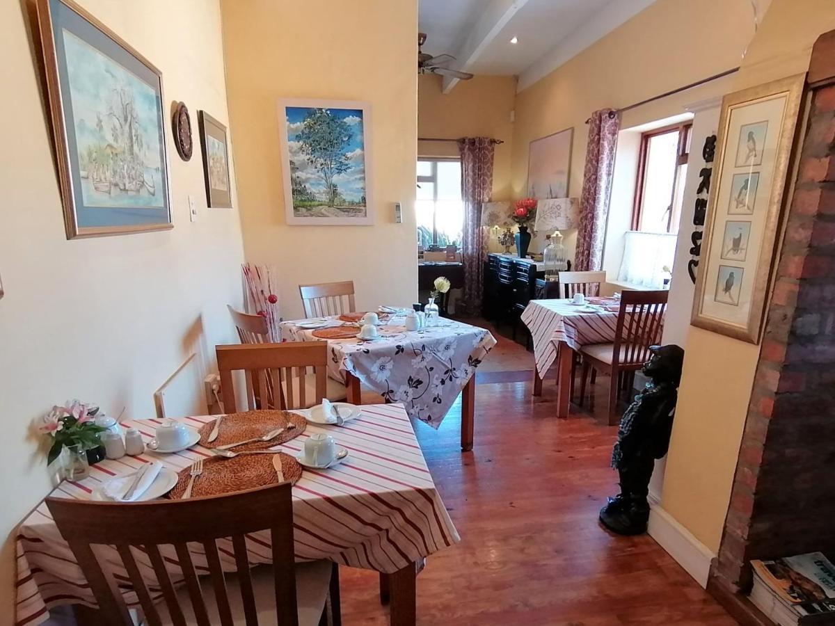 Squirrels Corner Bed & Breakfast Монтегю Екстериор снимка