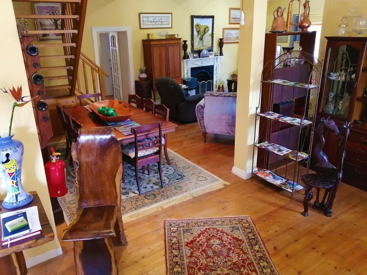 Squirrels Corner Bed & Breakfast Монтегю Екстериор снимка